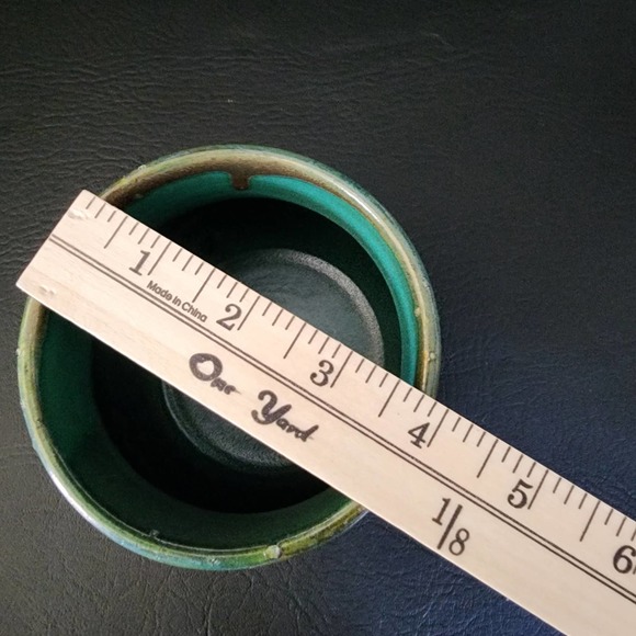 Signed Green Studio Pottery Vase Planter - Picture 6 of 7